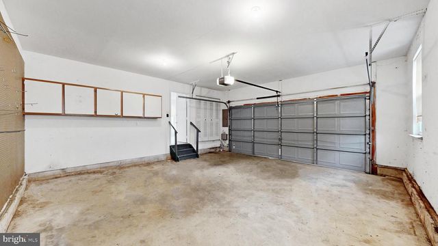 5 GREENWICH DR, Dover, DE 19901