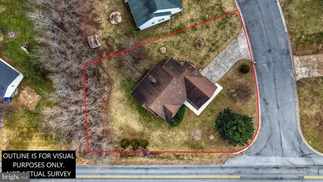 5 GREENWICH DR, Dover, DE 19901