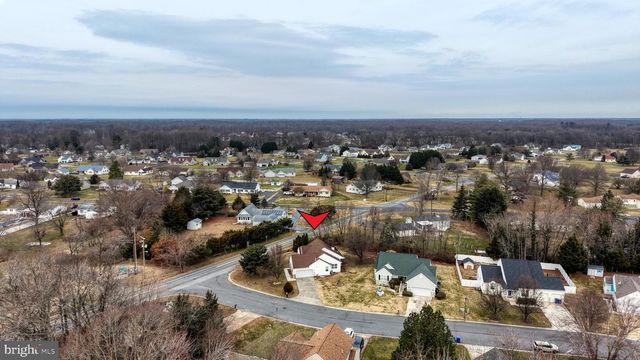 5 GREENWICH DR, Dover, DE 19901