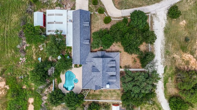 428 County Road 4681, Boyd, TX 76023