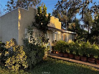 151 S Muscott, San Bernardino, CA 92410