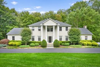 550 Rolling Hills Drive, Fairfield, CT 06824