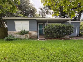 2013 6th Street N, Texas City, TX 77590