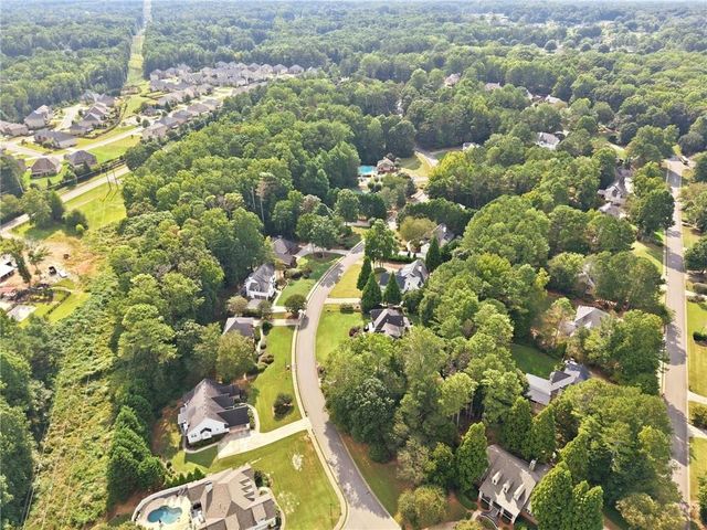4790 Hamptons Club Drive, Alpharetta, GA 30004