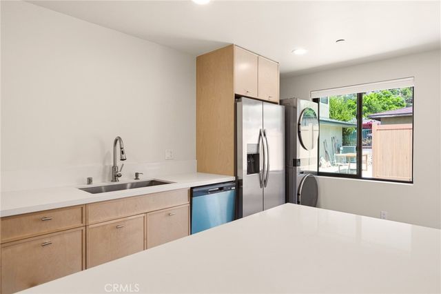 414 Stedman 1, Monrovia, CA 91016
