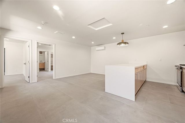 414 Stedman 1, Monrovia, CA 91016