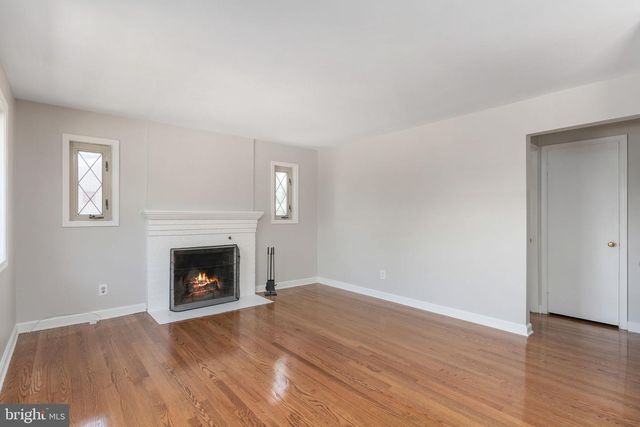3204 LINDEN AVE, Fredericksburg, VA 22401