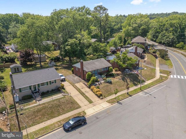 3204 LINDEN AVE, Fredericksburg, VA 22401