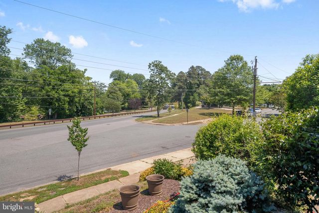 3204 LINDEN AVE, Fredericksburg, VA 22401