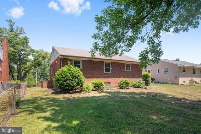 3204 LINDEN AVE, Fredericksburg, VA 22401