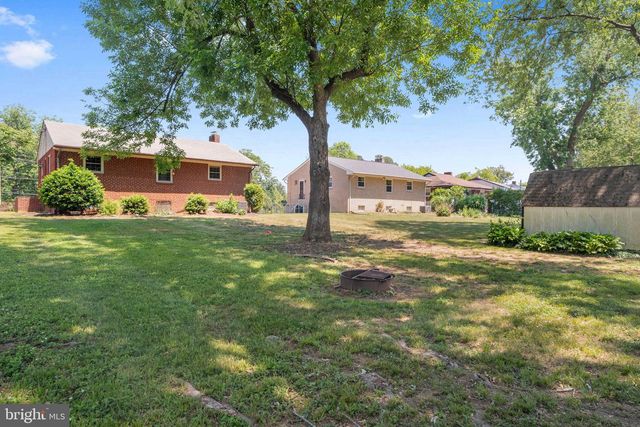 3204 LINDEN AVE, Fredericksburg, VA 22401