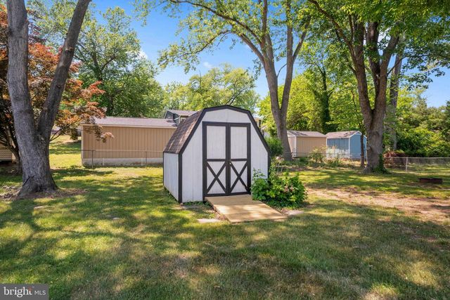 3204 LINDEN AVE, Fredericksburg, VA 22401