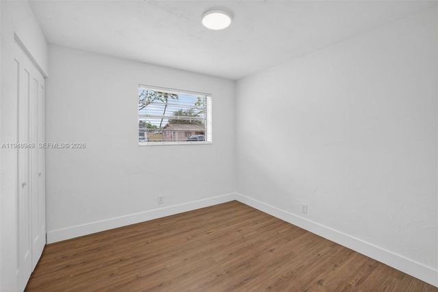 7721 NW 35th St, Davie, FL 33024