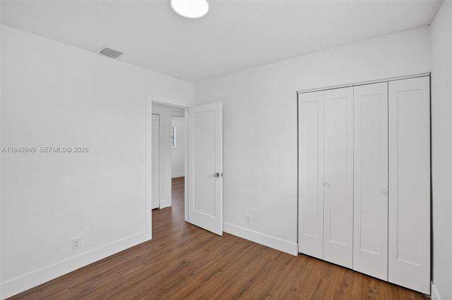 7721 NW 35th St, Davie, FL 33024