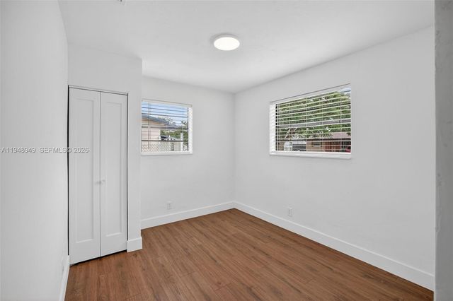 7721 NW 35th St, Davie, FL 33024