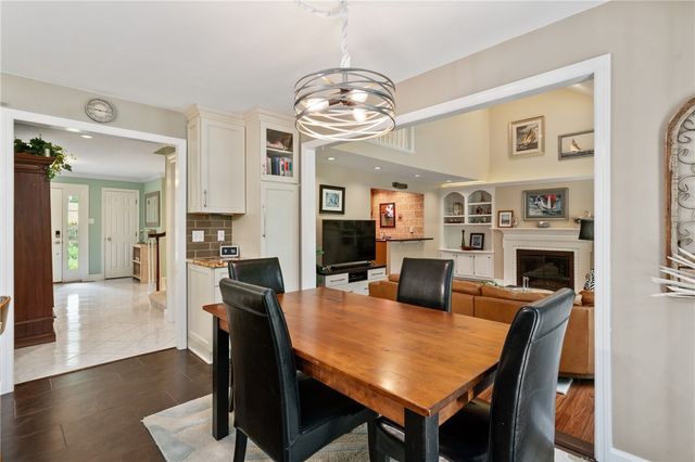 2474 Wedgewood Drive, Franklin Park, PA 15090