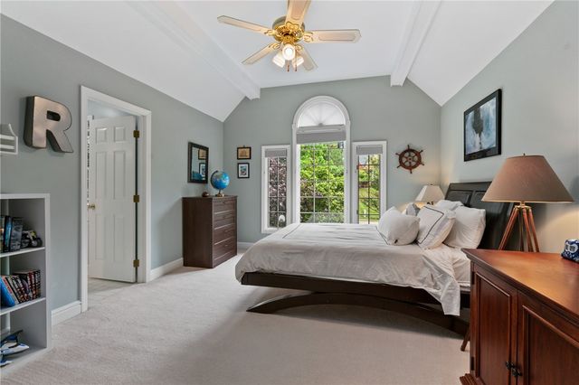 2474 Wedgewood Drive, Franklin Park, PA 15090