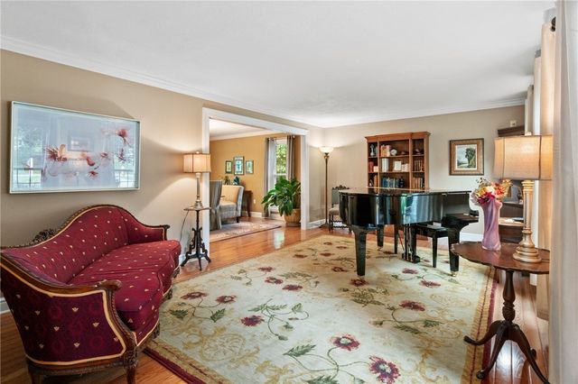 2474 Wedgewood Drive, Franklin Park, PA 15090