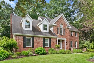 2474 Wedgewood Drive, Franklin Park, PA 15090