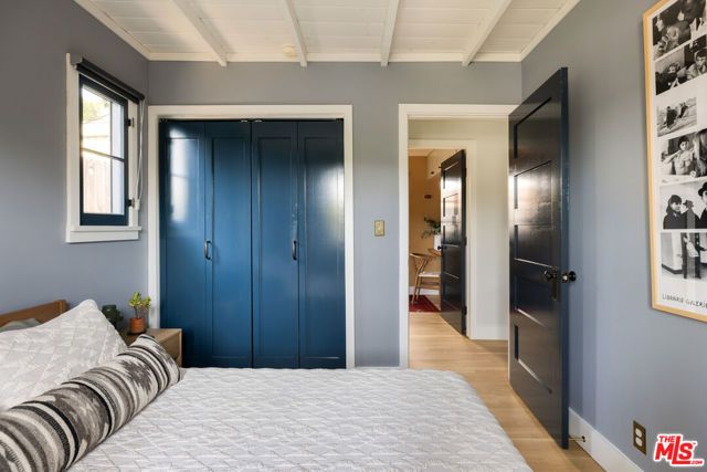 4311 Clayton Avenue, Los Angeles, CA 90027