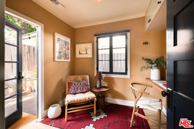 4311 Clayton Avenue, Los Angeles, CA 90027