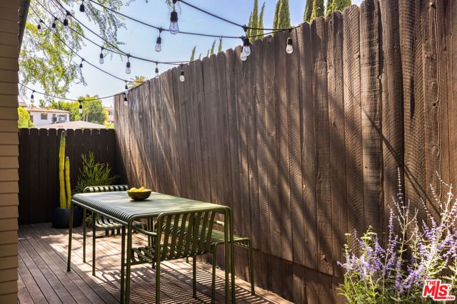 4311 Clayton Avenue, Los Angeles, CA 90027