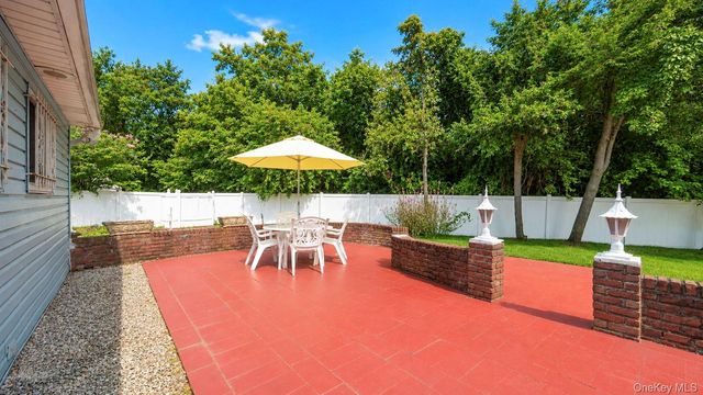 12 Heather Court, Centereach, NY 11720