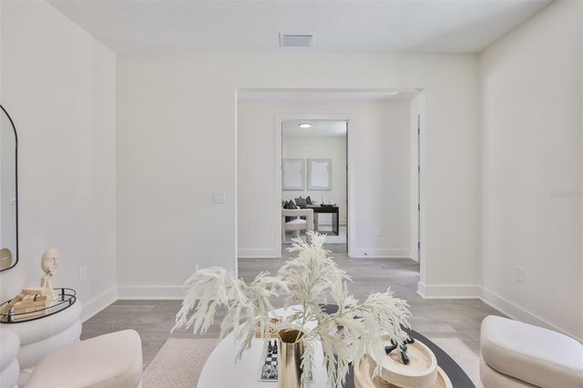 3315 W ROGERS AVENUE, Tampa, FL 33611