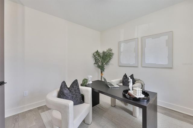 3315 W ROGERS AVENUE, Tampa, FL 33611