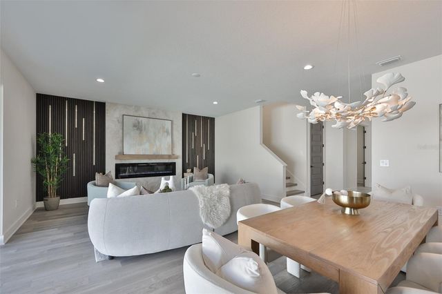 3315 W ROGERS AVENUE, Tampa, FL 33611