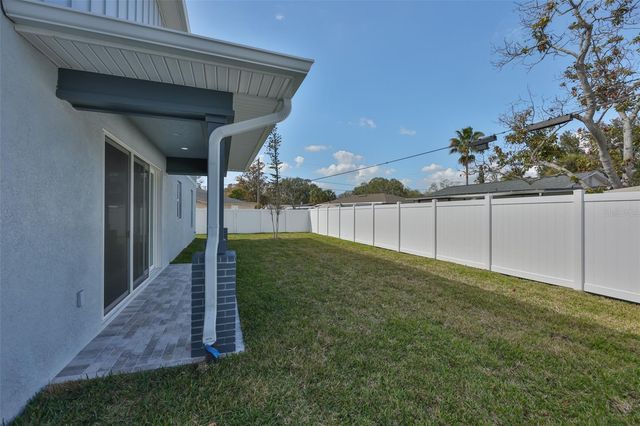 3315 W ROGERS AVENUE, Tampa, FL 33611