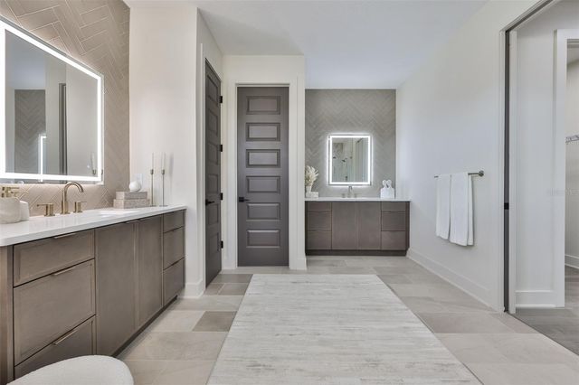 3315 W ROGERS AVENUE, Tampa, FL 33611