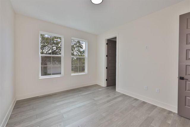 3315 W ROGERS AVENUE, Tampa, FL 33611