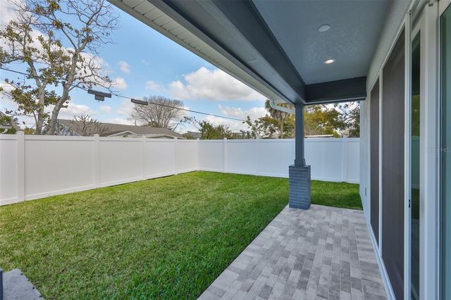 3315 W ROGERS AVENUE, Tampa, FL 33611