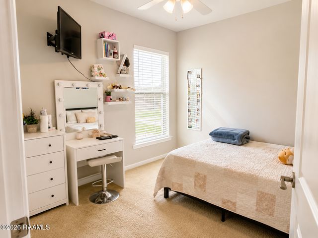 601 Grassy Meadows Lane, Lafayette, LA 70506
