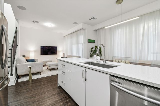 8708 PALM RANCHES PLACE, Tampa, FL 33614