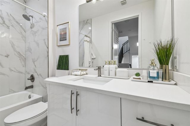 8708 PALM RANCHES PLACE, Tampa, FL 33614