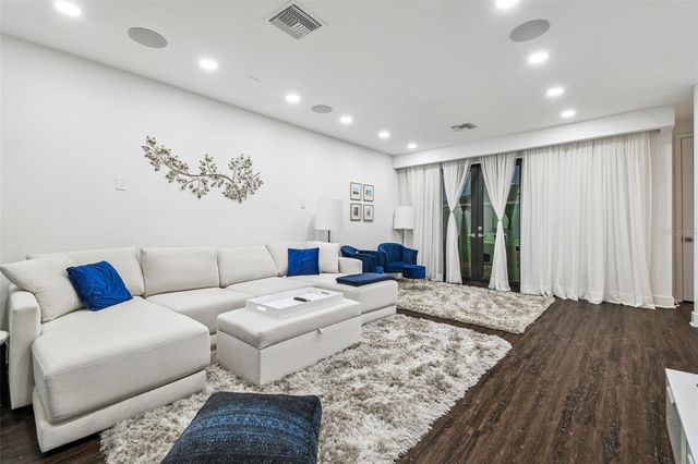 8708 PALM RANCHES PLACE, Tampa, FL 33614