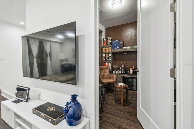 8708 PALM RANCHES PLACE, Tampa, FL 33614