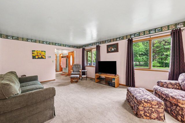5688 W Waters Road, Ann Arbor, MI 48103