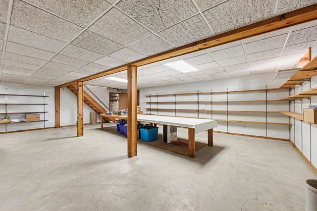 5688 W Waters Road, Ann Arbor, MI 48103