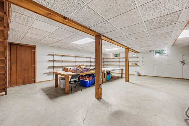 5688 W Waters Road, Ann Arbor, MI 48103
