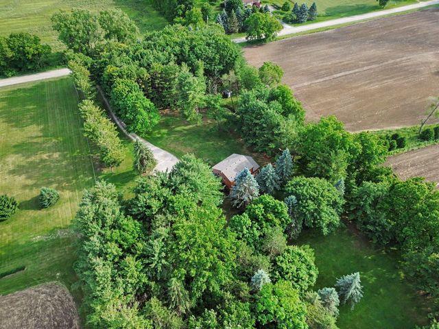 5688 W Waters Road, Ann Arbor, MI 48103