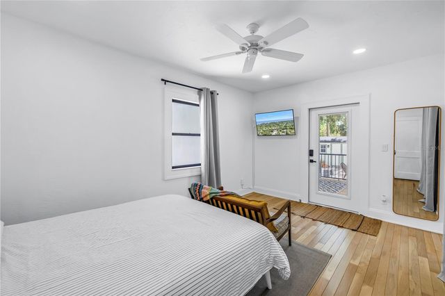 650 63RD AVENUE S, St Petersburg, FL 33705