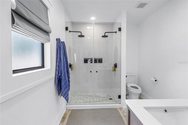 650 63RD AVENUE S, St Petersburg, FL 33705