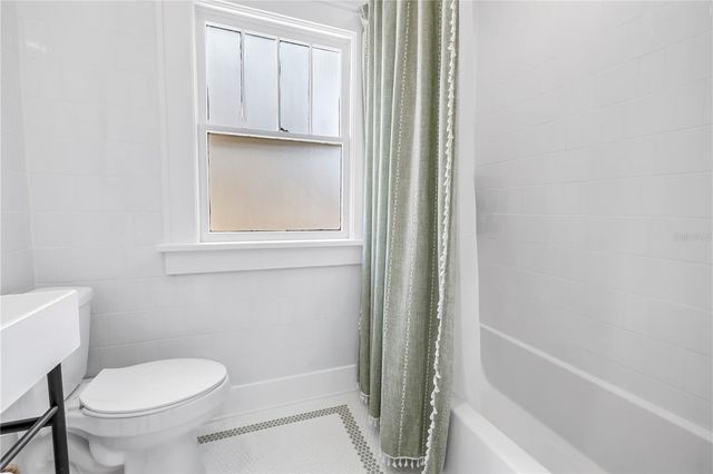 650 63RD AVENUE S, St Petersburg, FL 33705