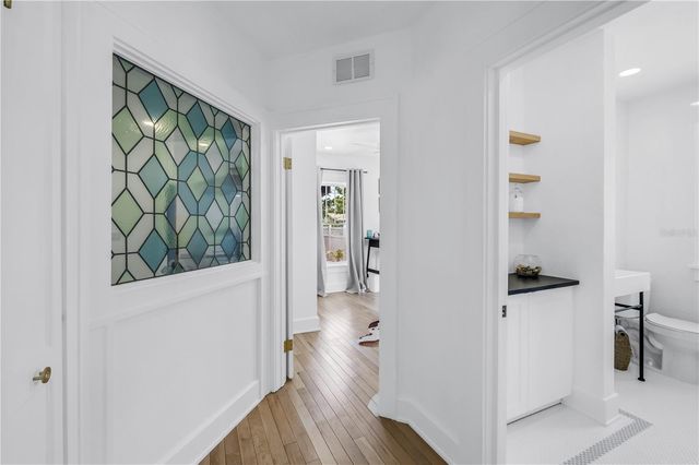 650 63RD AVENUE S, St Petersburg, FL 33705