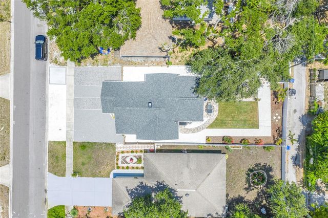 650 63RD AVENUE S, St Petersburg, FL 33705