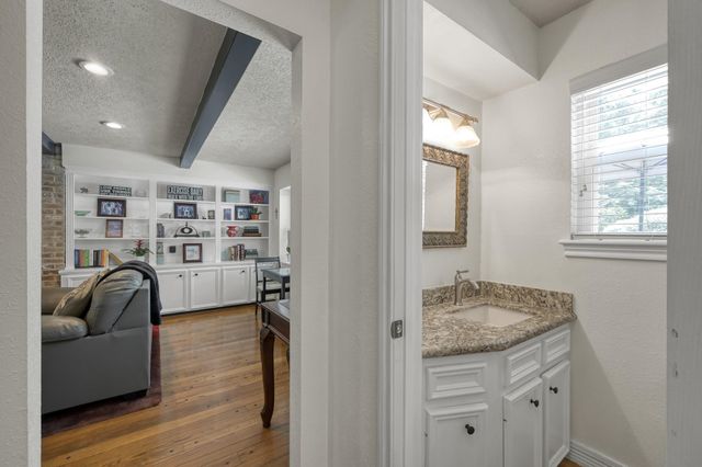 6107 Craigway Road, Spring, TX 77389