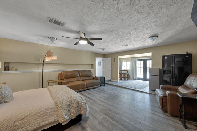 6107 Craigway Road, Spring, TX 77389